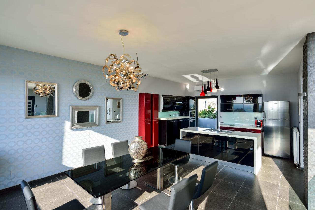 Adorno Luxury Villas Chorafakia Exterior foto