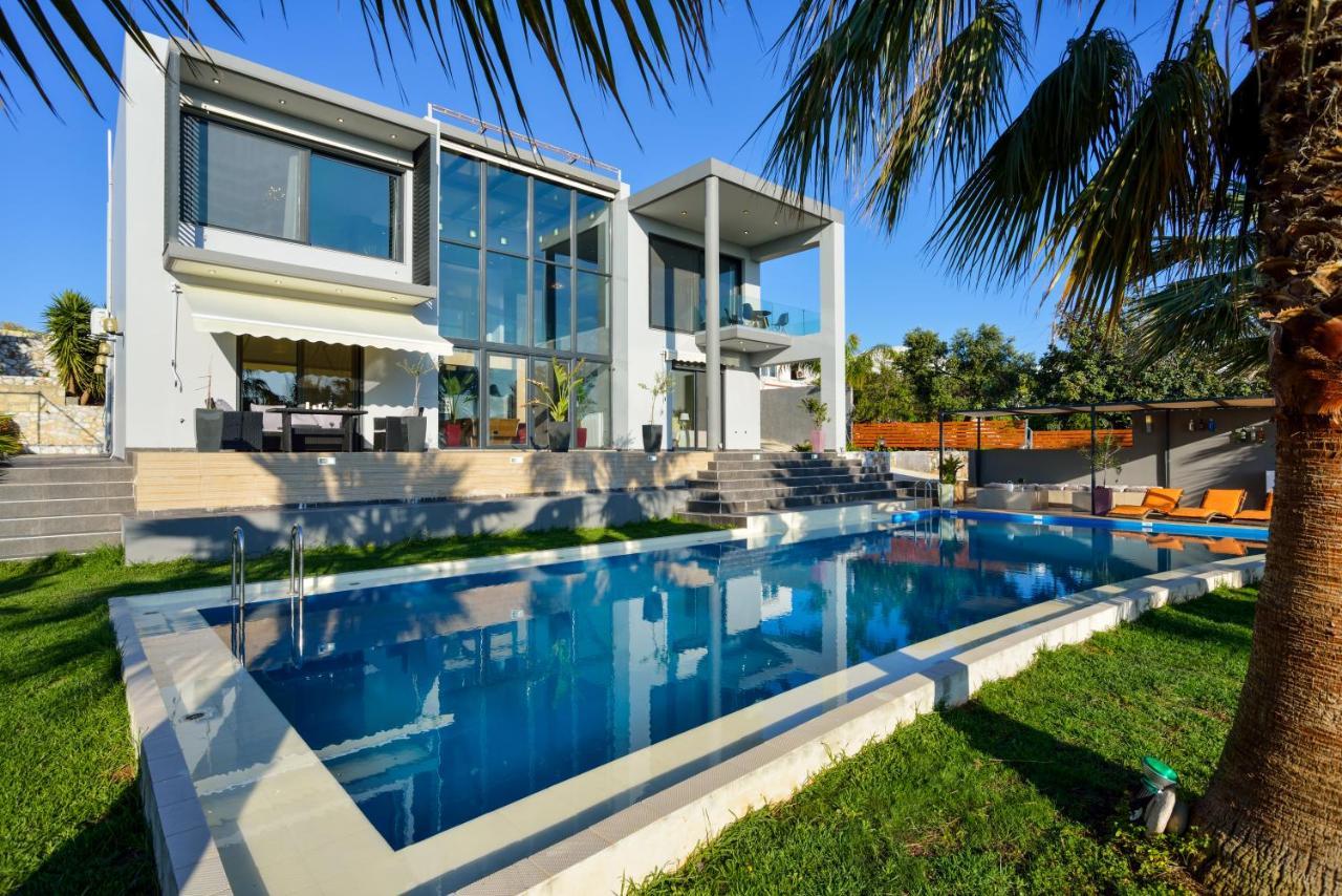 Adorno Luxury Villas Chorafakia Exterior foto